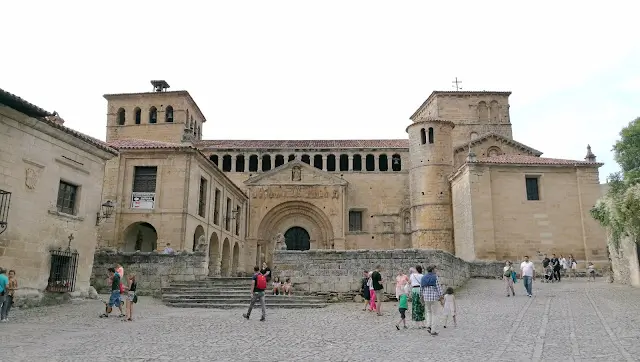 Co zobaczyć w Kantabrii - Santillana del Mar