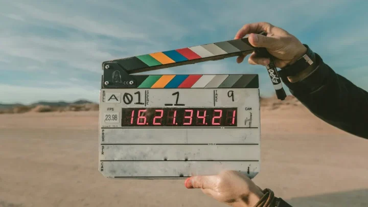Filmy o surfingu dostępne w 2025 roku
